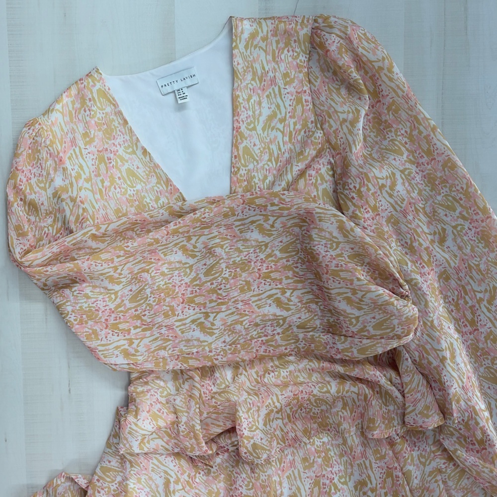 PRETTY LAVISH Ashton ruffle dress layered floral printed wedding vacation dress - Picture 3 of 7